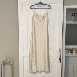 Altar’d State - Olandria Satin Midi Dress